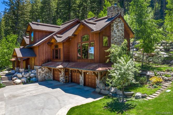 2501 Clubhouse Drive Dr