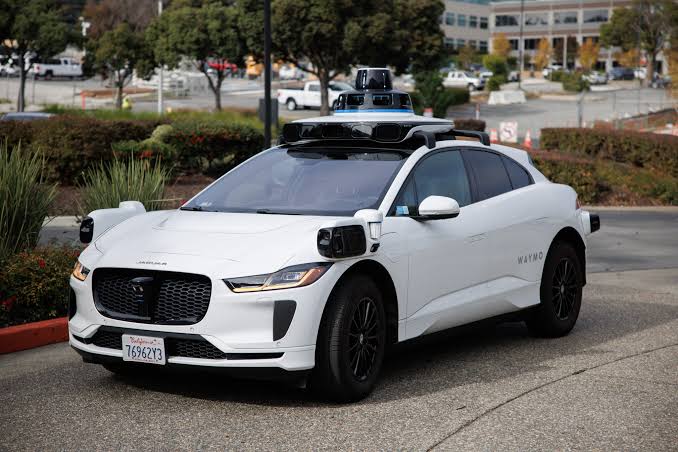 Getting Around Silicon Valley Without a Car: Caltrain, BART and Waymo