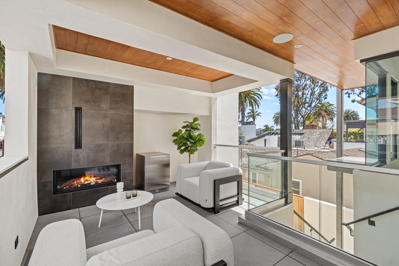 507 .5 Marguerite Avenue