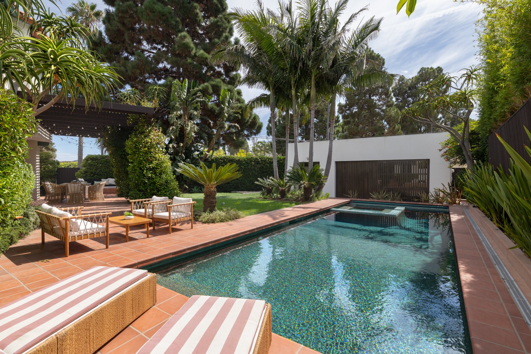 560 16th St, Santa Monica