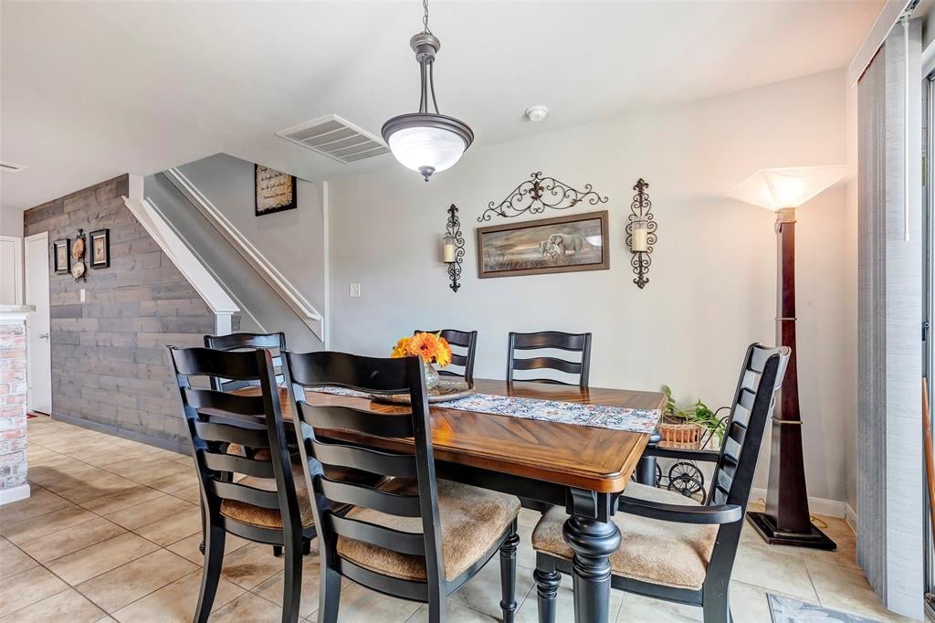 16019 Sweetwater Fields Ln