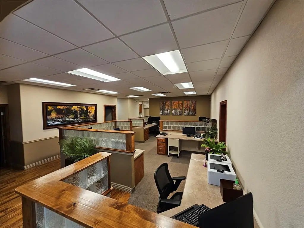 1831 W. Louisiana