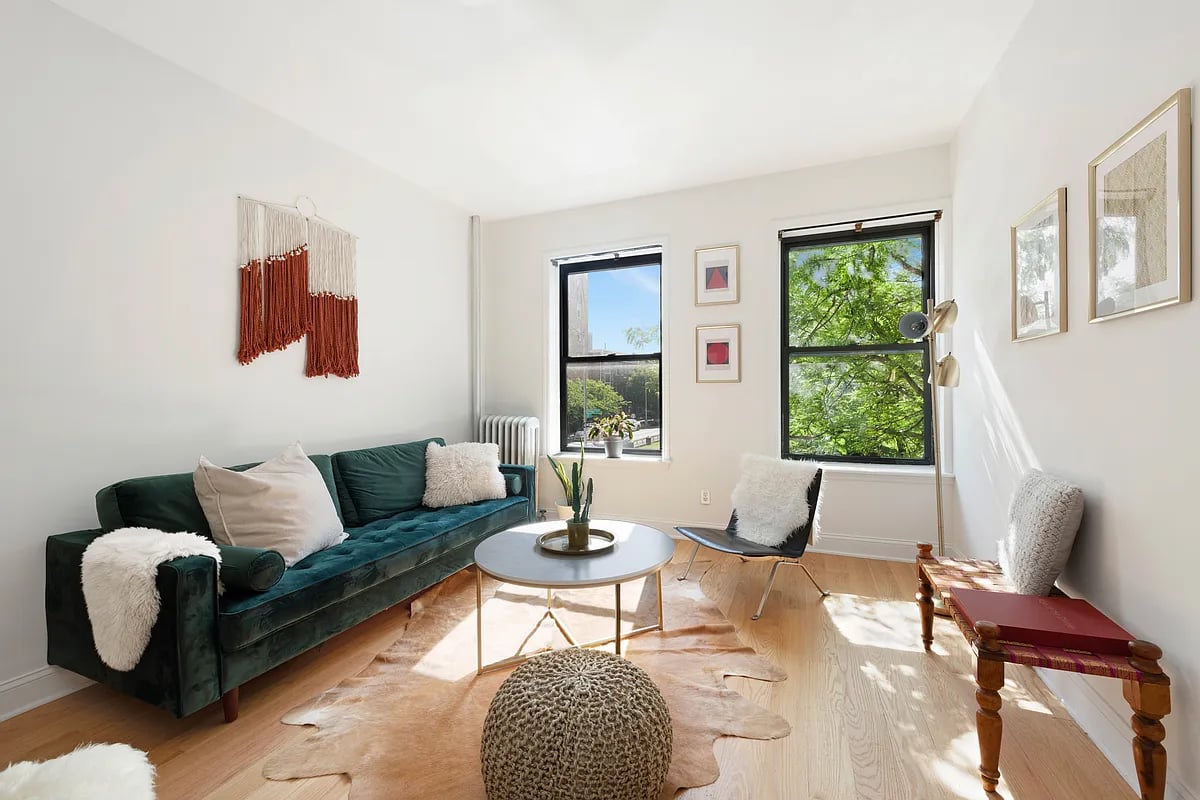 6802 Ridge Boulevard. Unit 2P