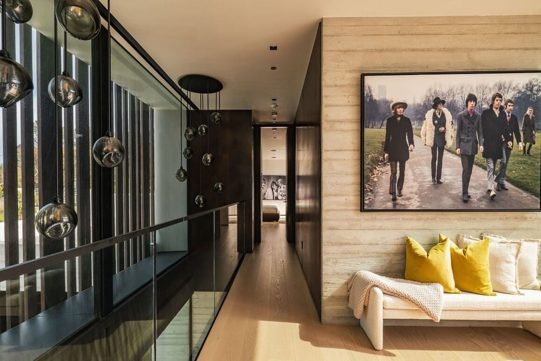 Skyreach Manor, Dume Dr, 90265