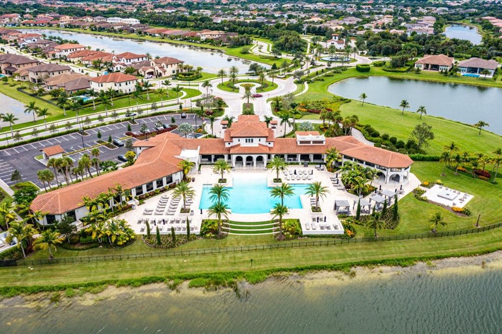 Parkland Bay
