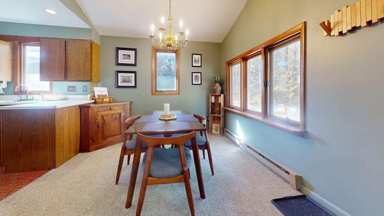 Cozy 1-Bedroom Apartment 