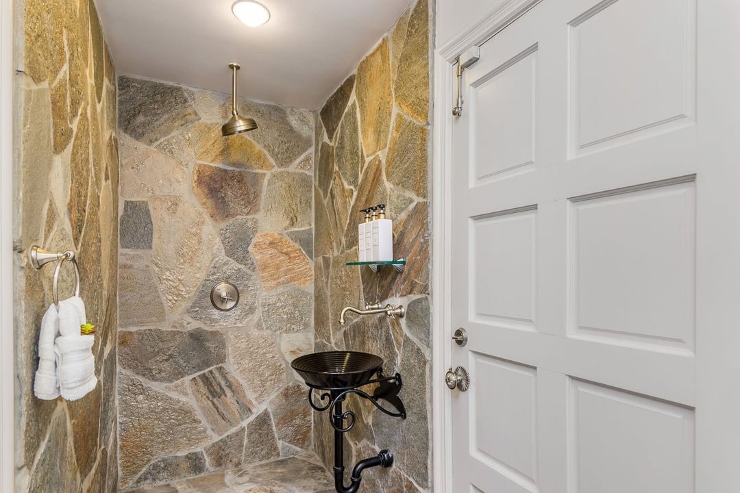 Mulholland Drive, 90068