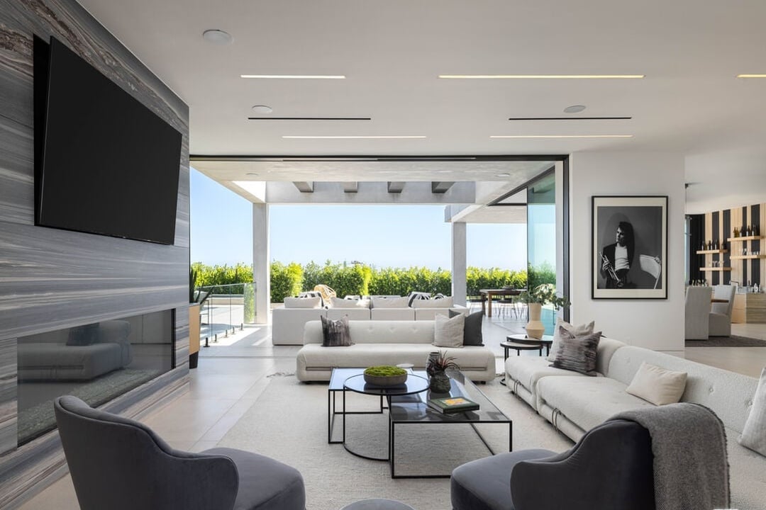 Zenith Horizon, Malibu Rd, 90265