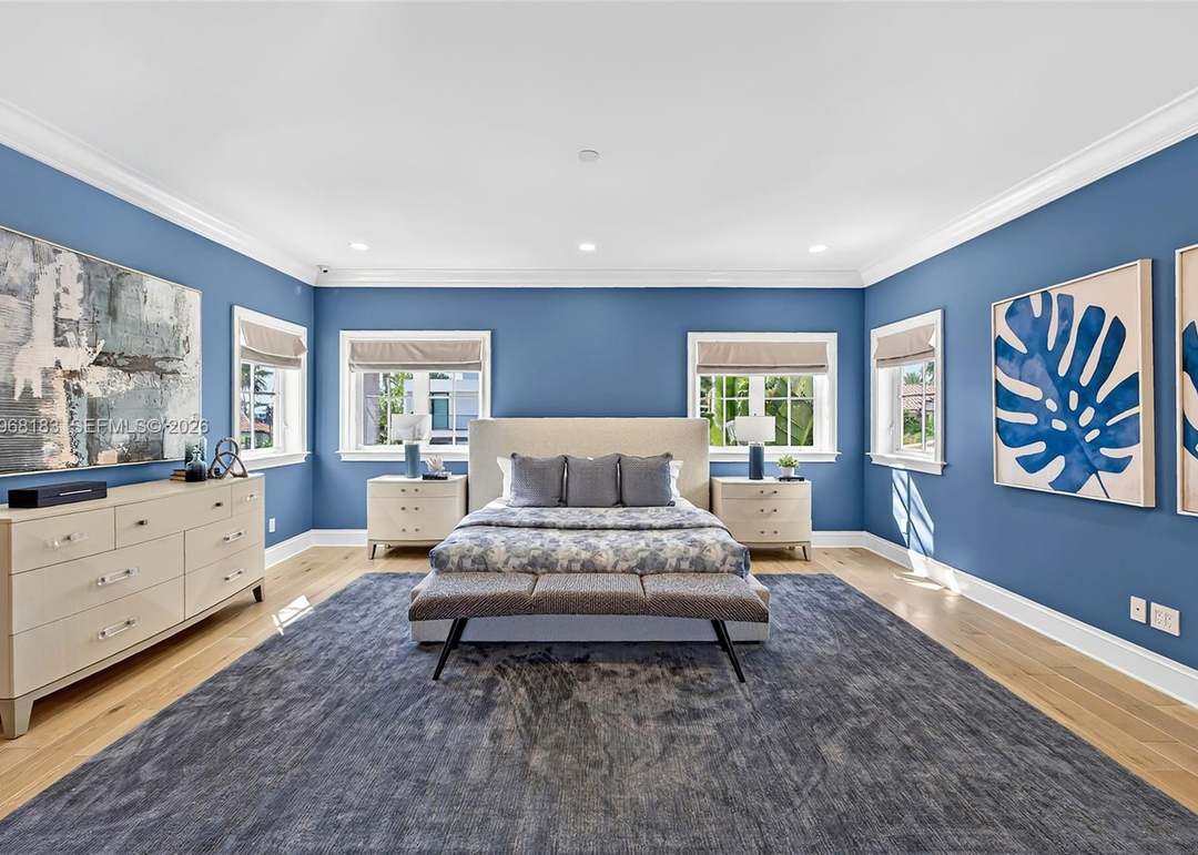 628 Coral Way