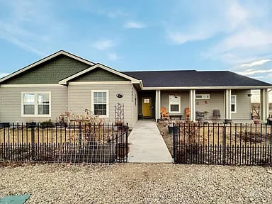 18825 Lariat Ln