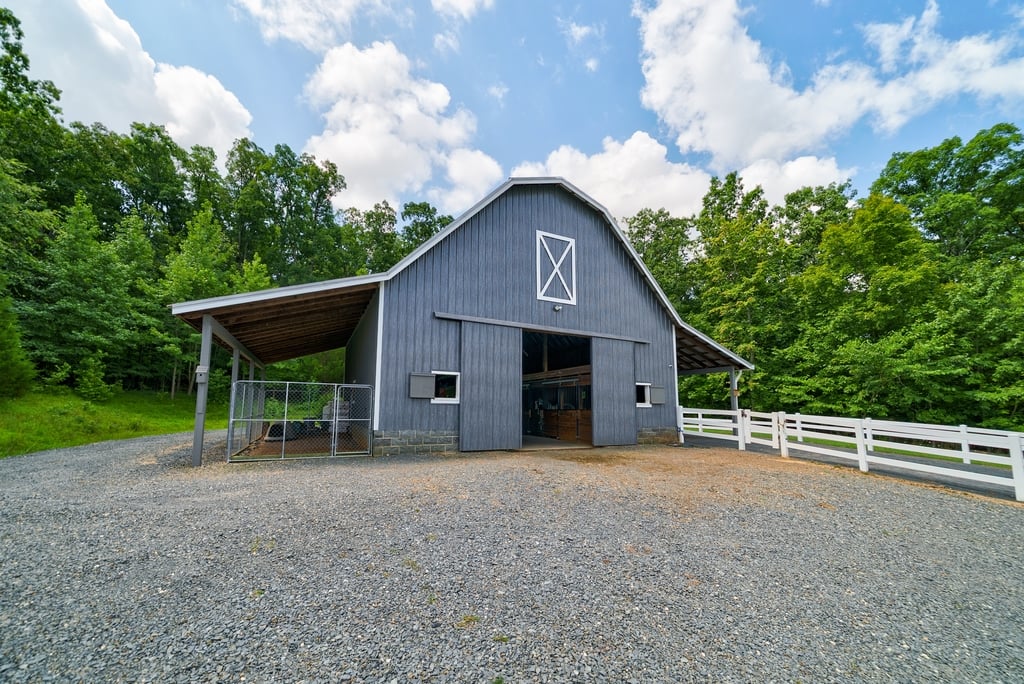 NC 330 Acre Legacy Equestrian Estate 