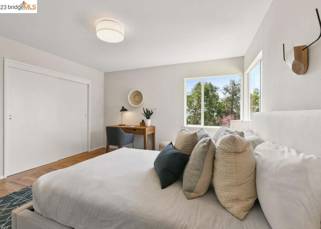 2309 Edna St