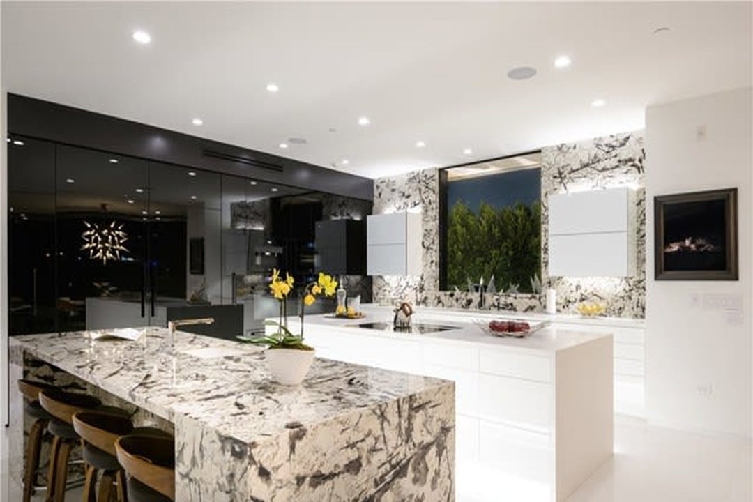 Valley Estate