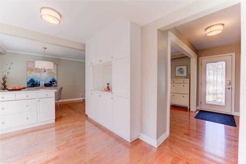 8 Sewell Dr