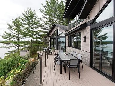 305 Wapaska Cres