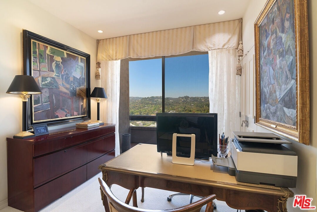 10430 Wilshire Blvd. Unit 1703