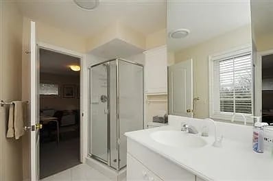 145 Evergreen Ln