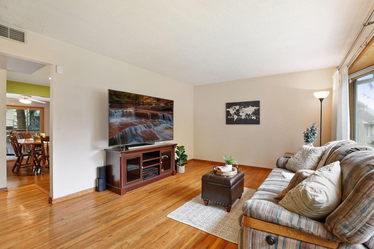 144 Westchester Dr