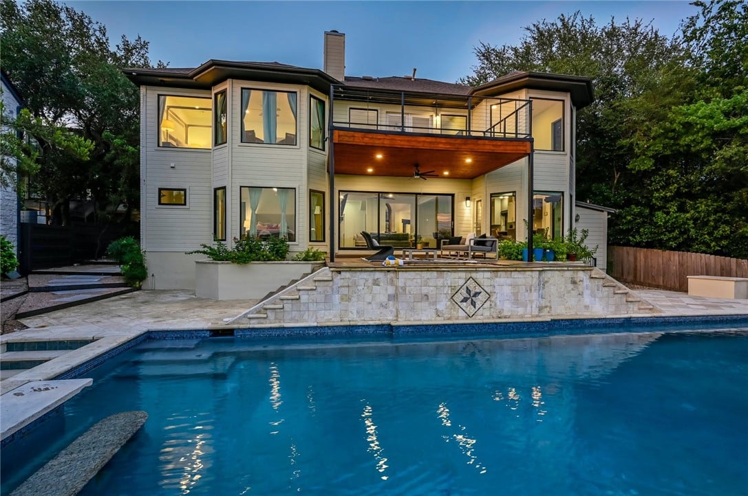 4809 Palisade Dr