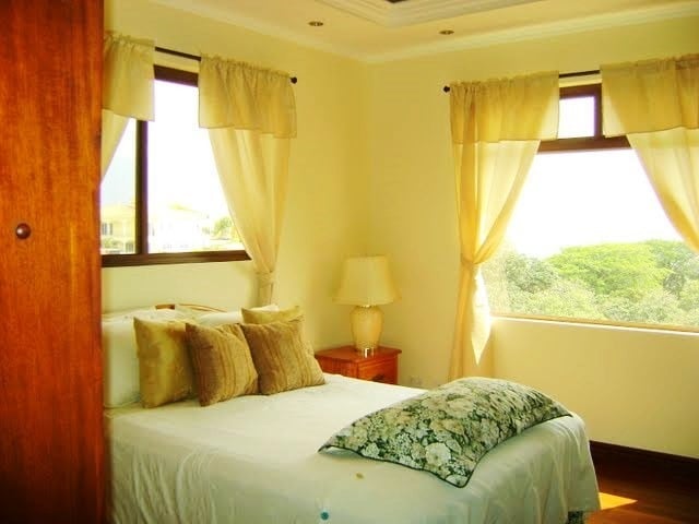 Beautiful Four Bedroom Home in Villa Real