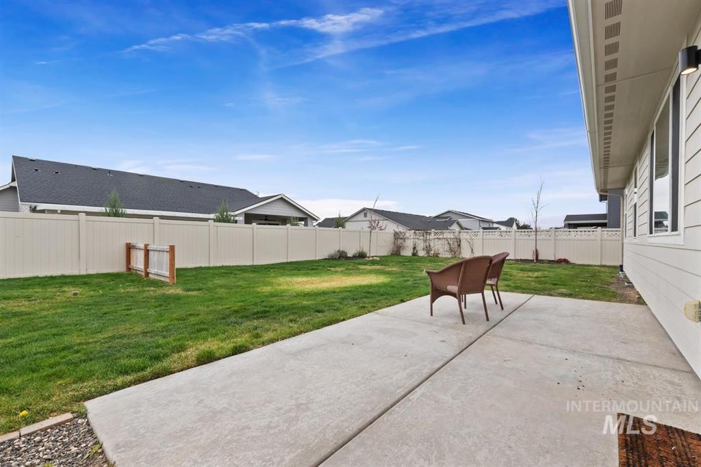 12541 W Shortcreek St. Star, Id 