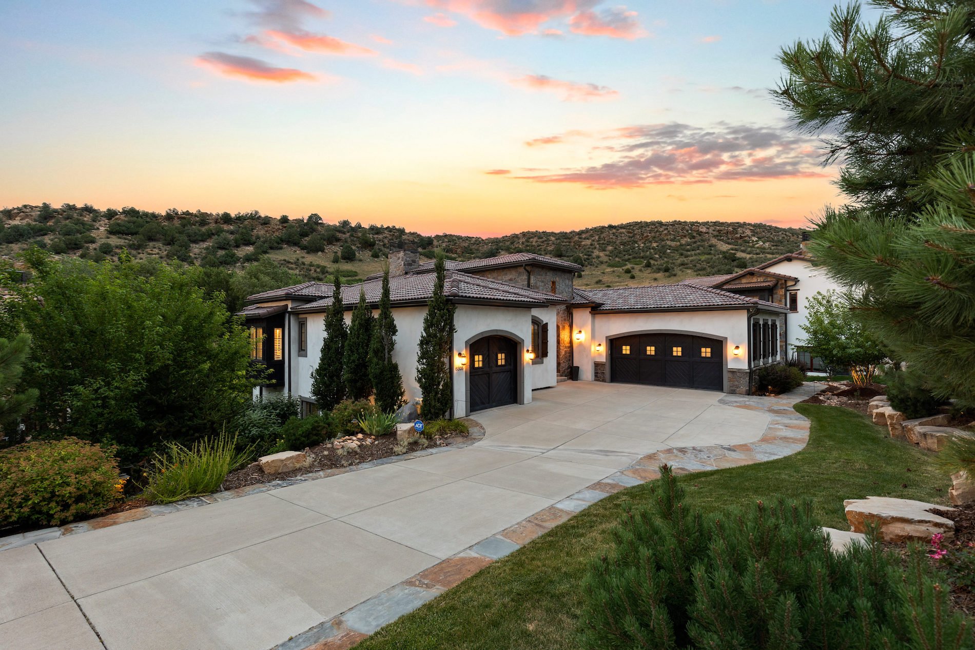 8326 Raphael Lane