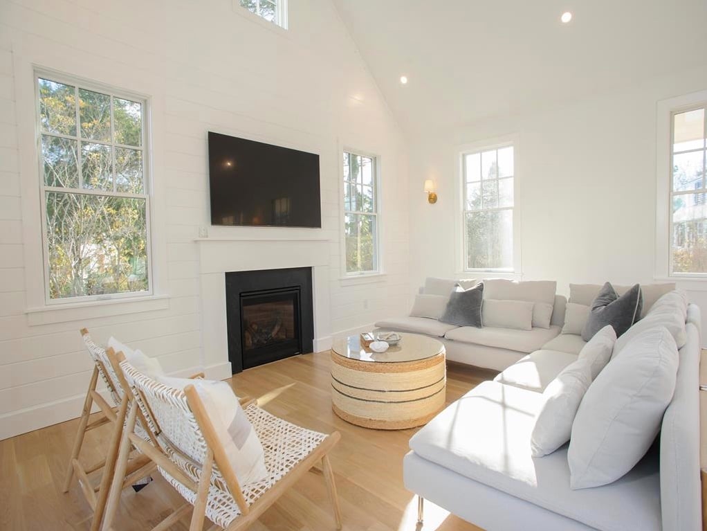27 Pinehurst Rd
