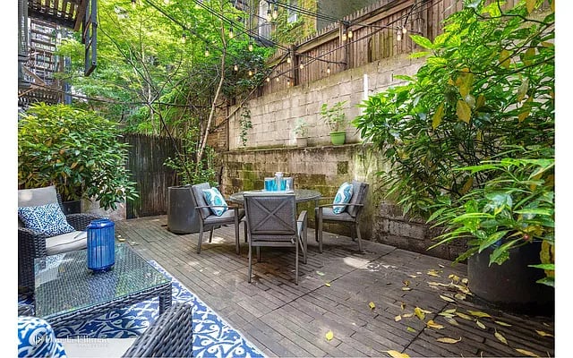 250 West 16th Street #LA