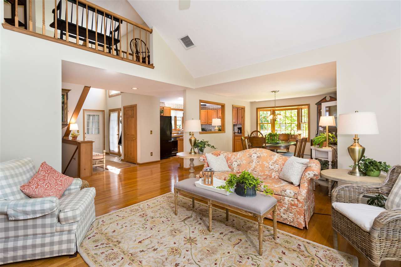 71 Algonquin Path