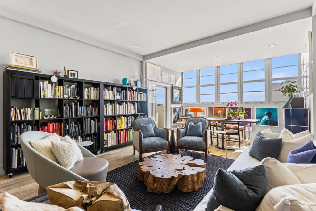 Stunning Rare South Bay Club Penthouse | 800 West Ave #PH22