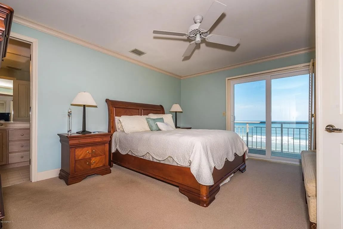 186 Sea Hammock Way