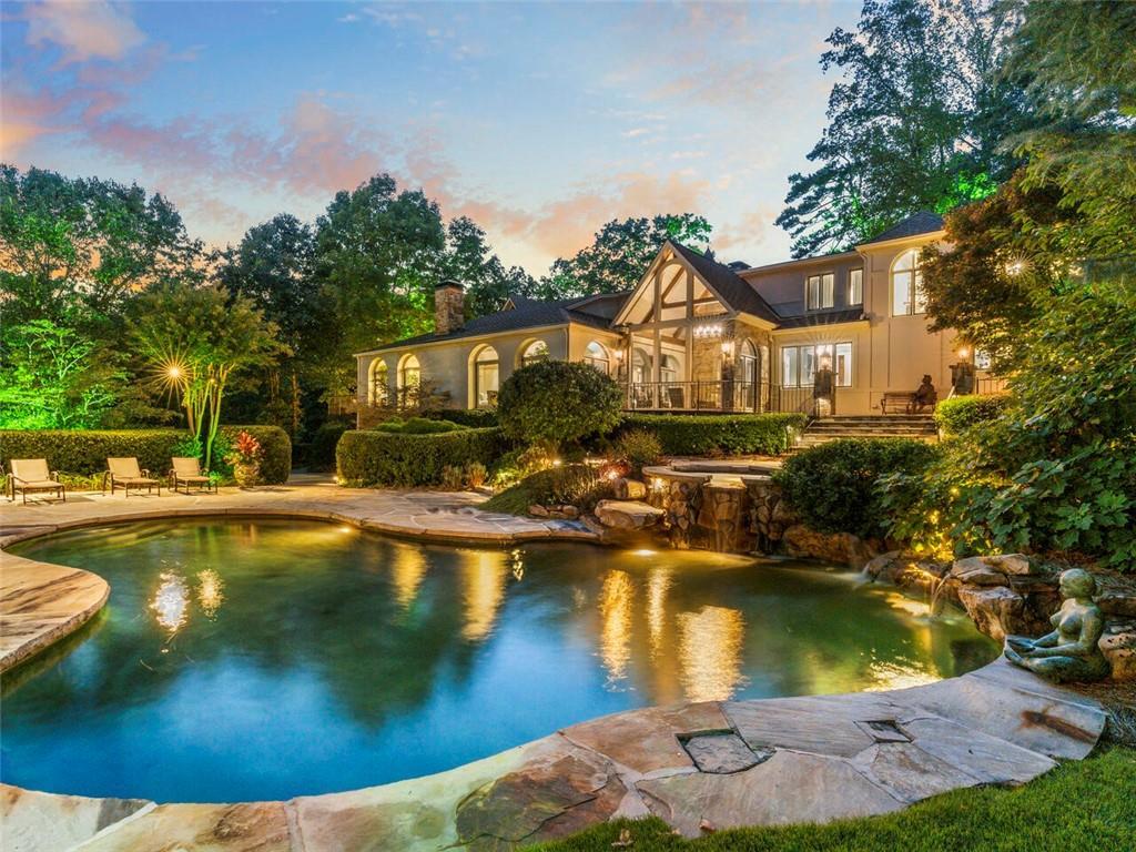 75 Finch Forest Trl