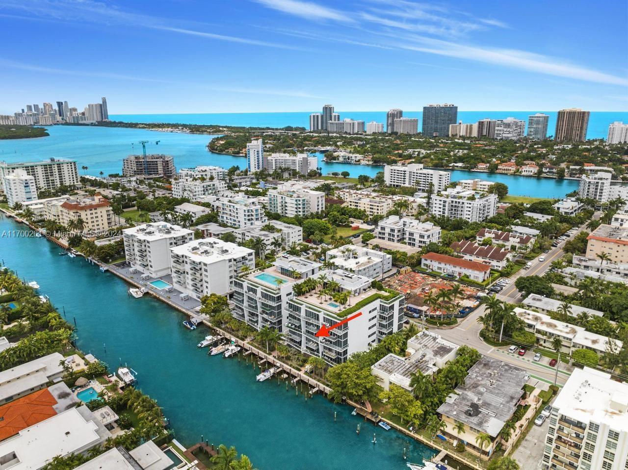 9940 W Bay Harbor Dr #5ES