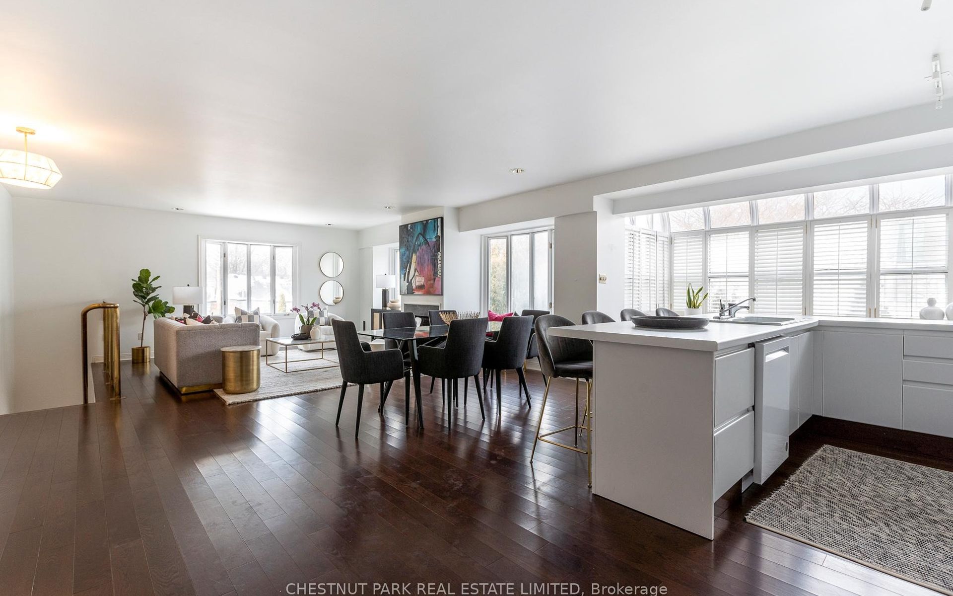 8 Hawthorn Ave, Ph3