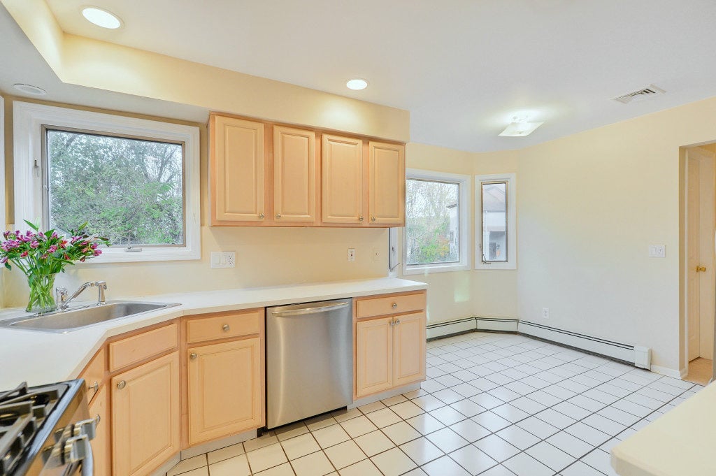 Sold! 49 Schindler Terrace, West Orange $380,000