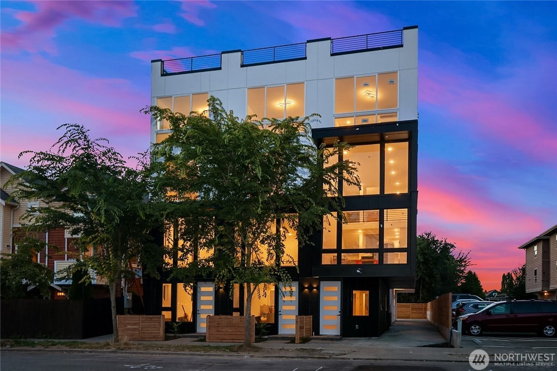 2610 E Yesler Way