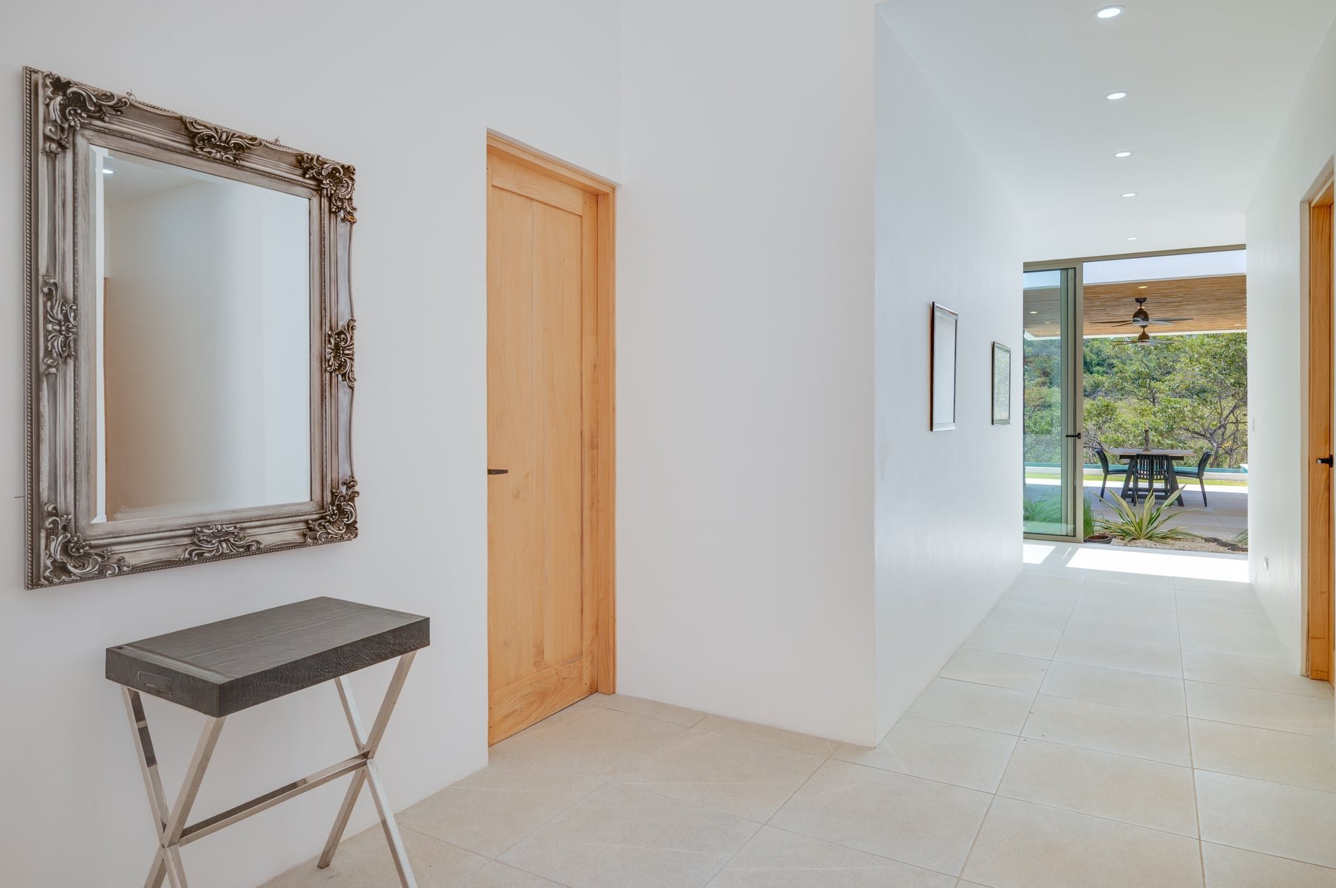 Finca Hermosa | Modern 3BR Luxury Villa with Infinity Pool in Exclusive Finca Panama Community