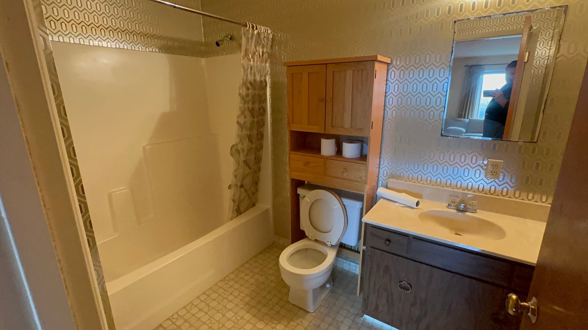 2483 37th Avenue · Photo 36