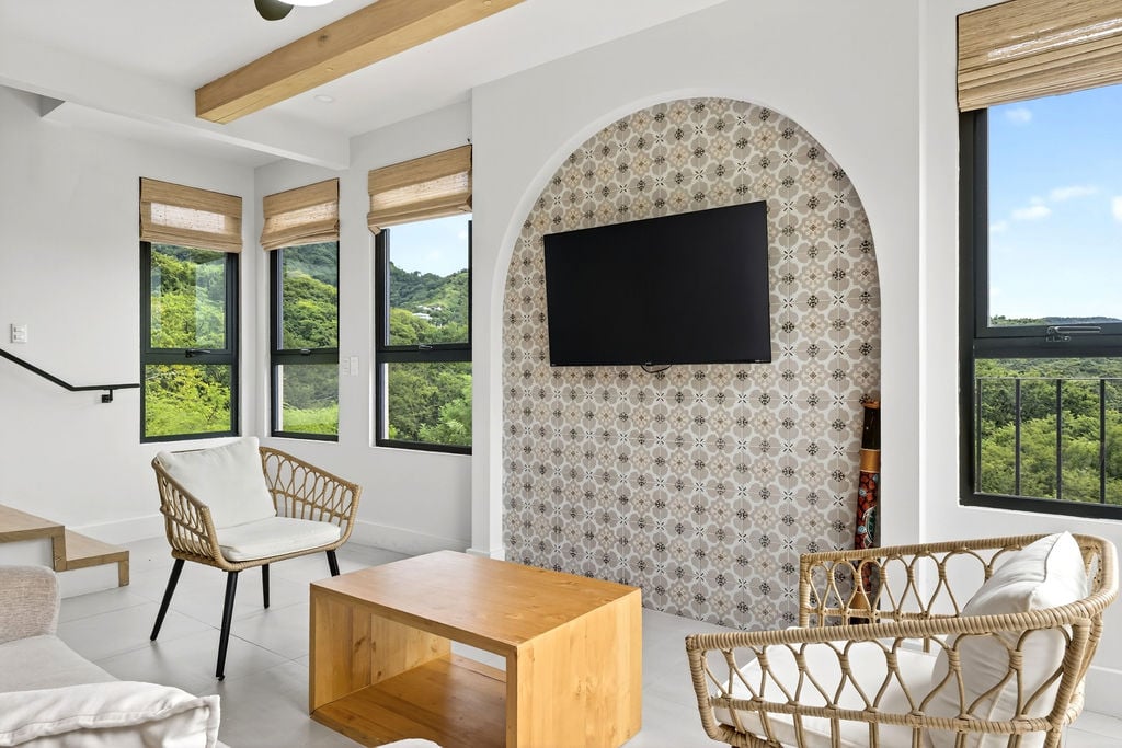 Casa Agave Azul | Contemporary 4-Bedroom Home with Detached Guest Casita in Playa Potrero