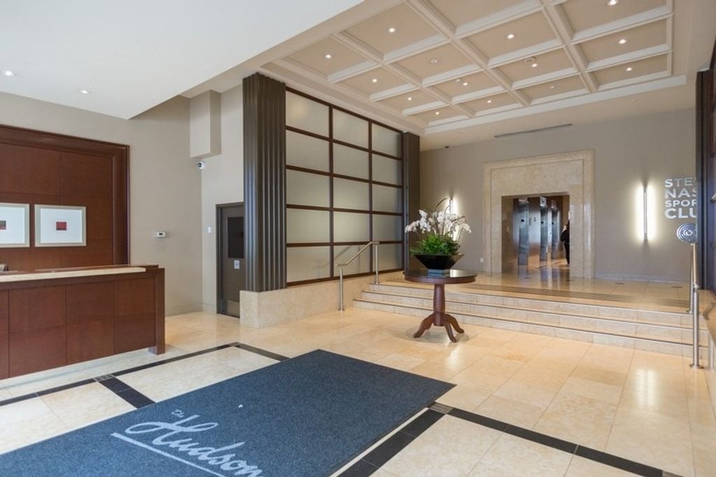 610 Granville St, #2408