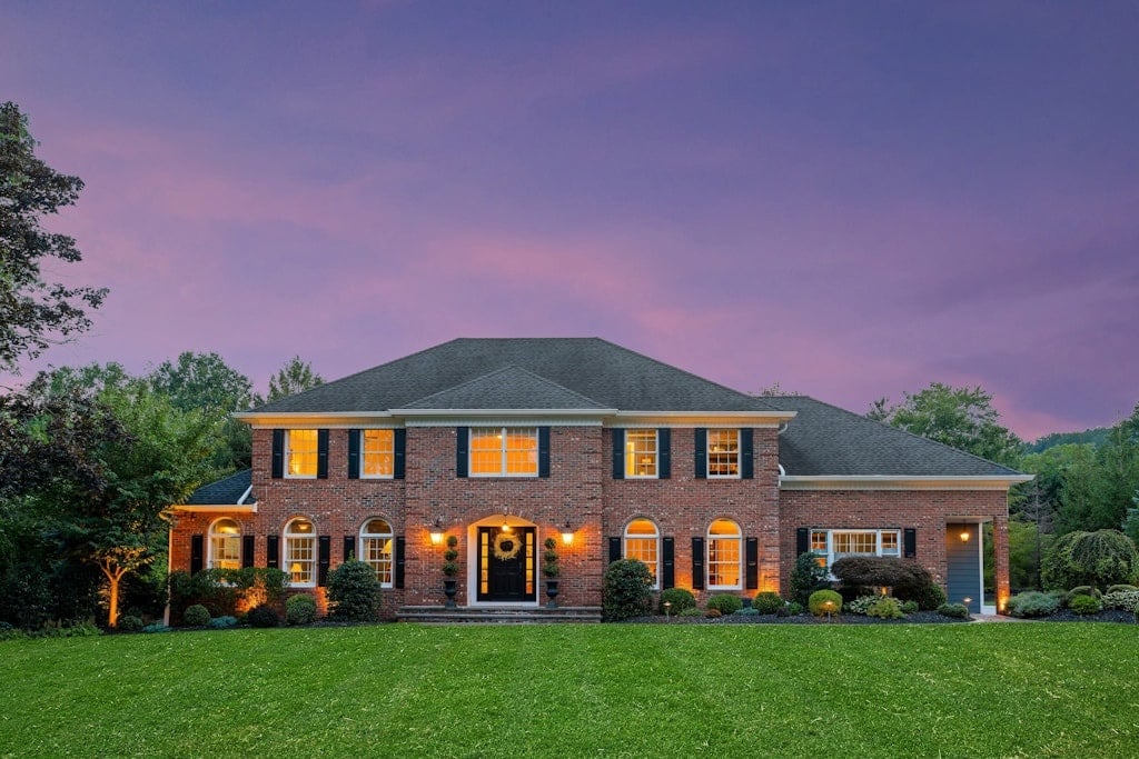 Stunning Turn Key in Harding Township