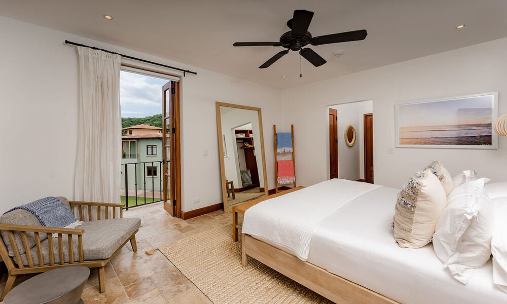 34 Plaza Central | Ocean-View 2BR Residence in Las Catalinas