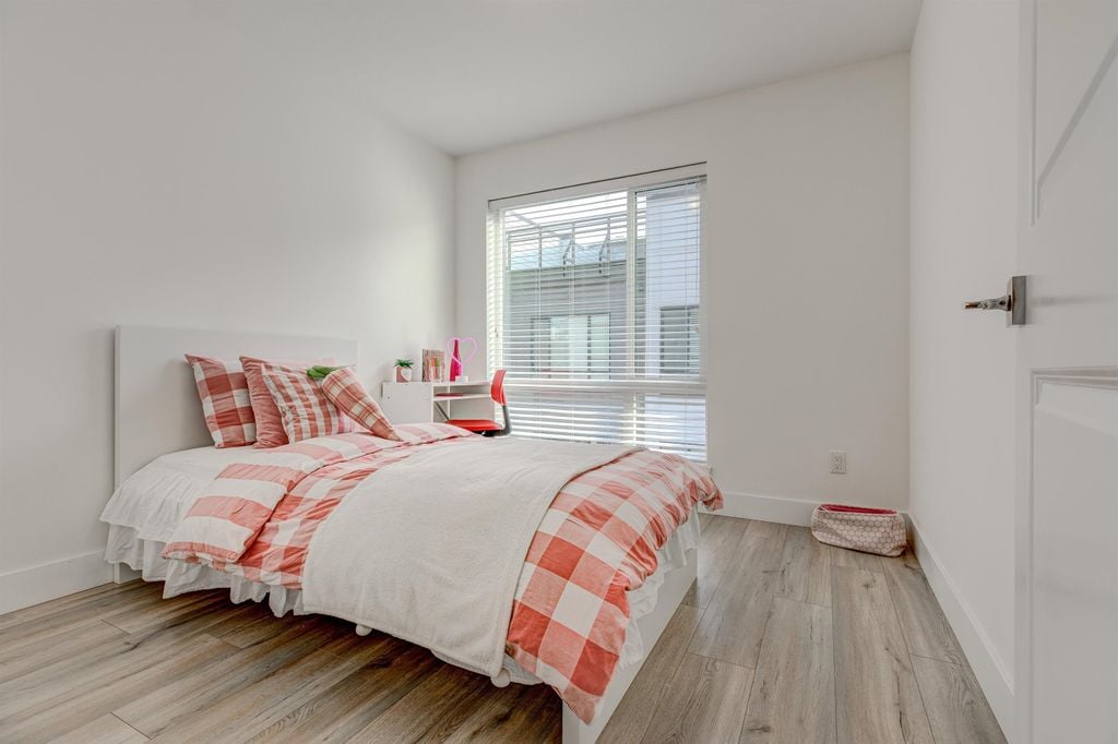 16433 19 Ave, #42