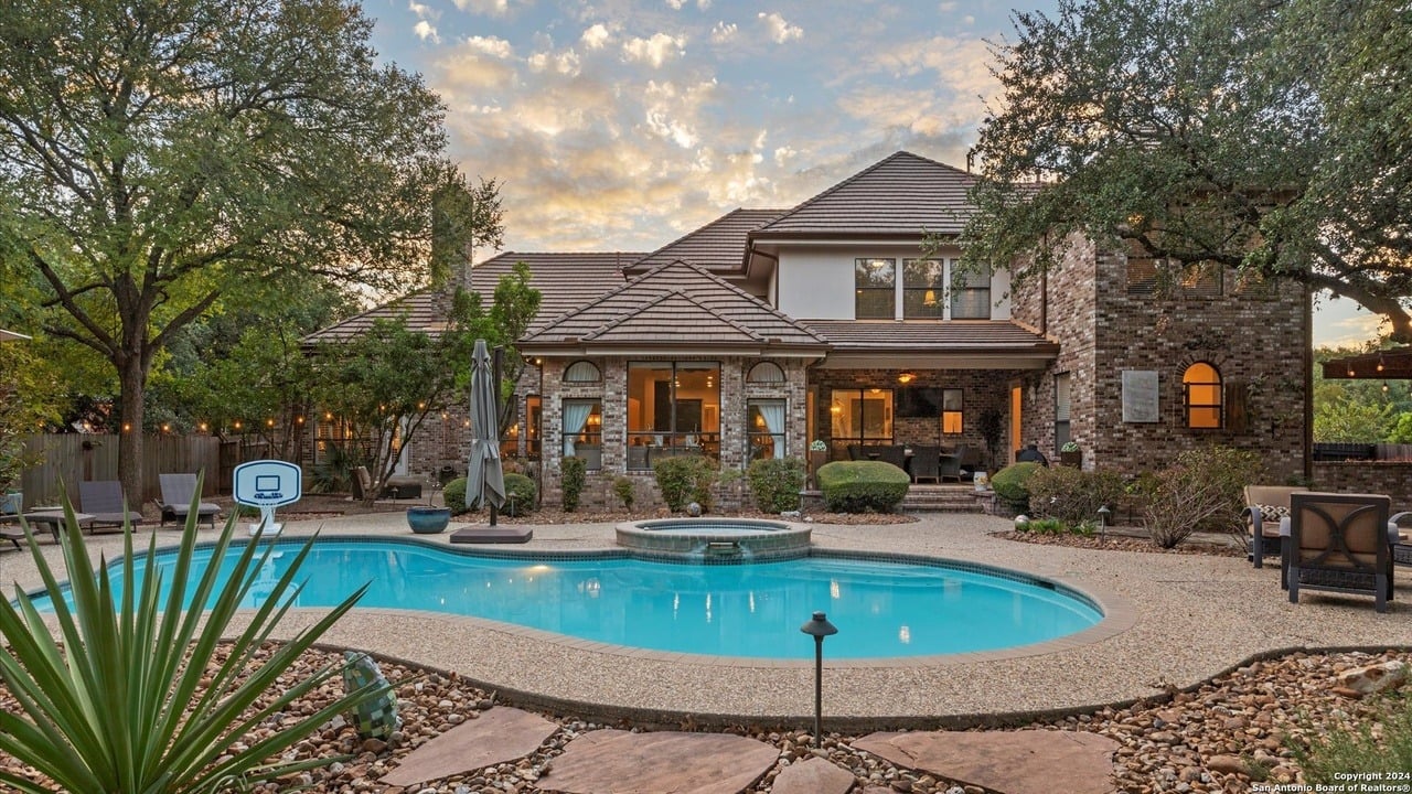 218 Post Oak Wy
