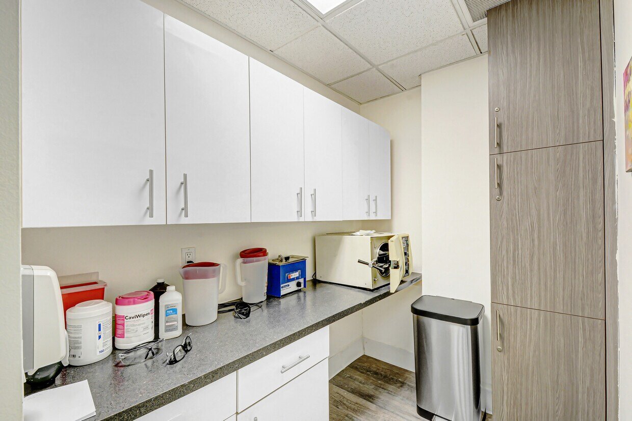 261-269 S San Pedro St