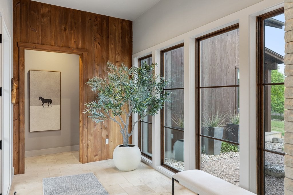 Horseman's Paradise in the heart of Dripping Springs