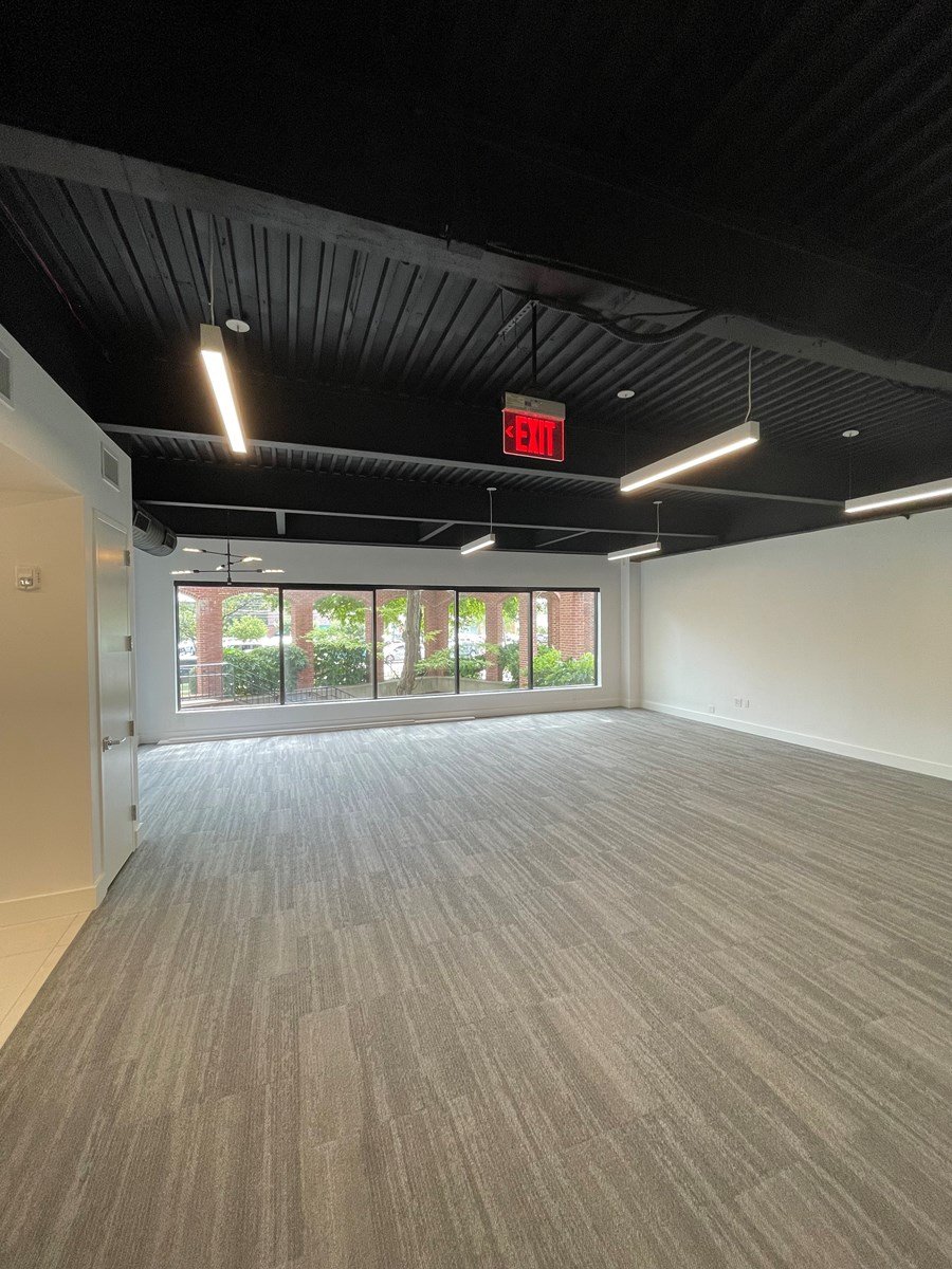 Pro Eyecare, 115 E Putnam Ave