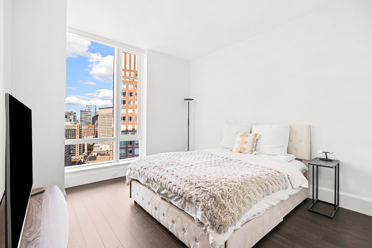 430 Stuart Street Unit 23E