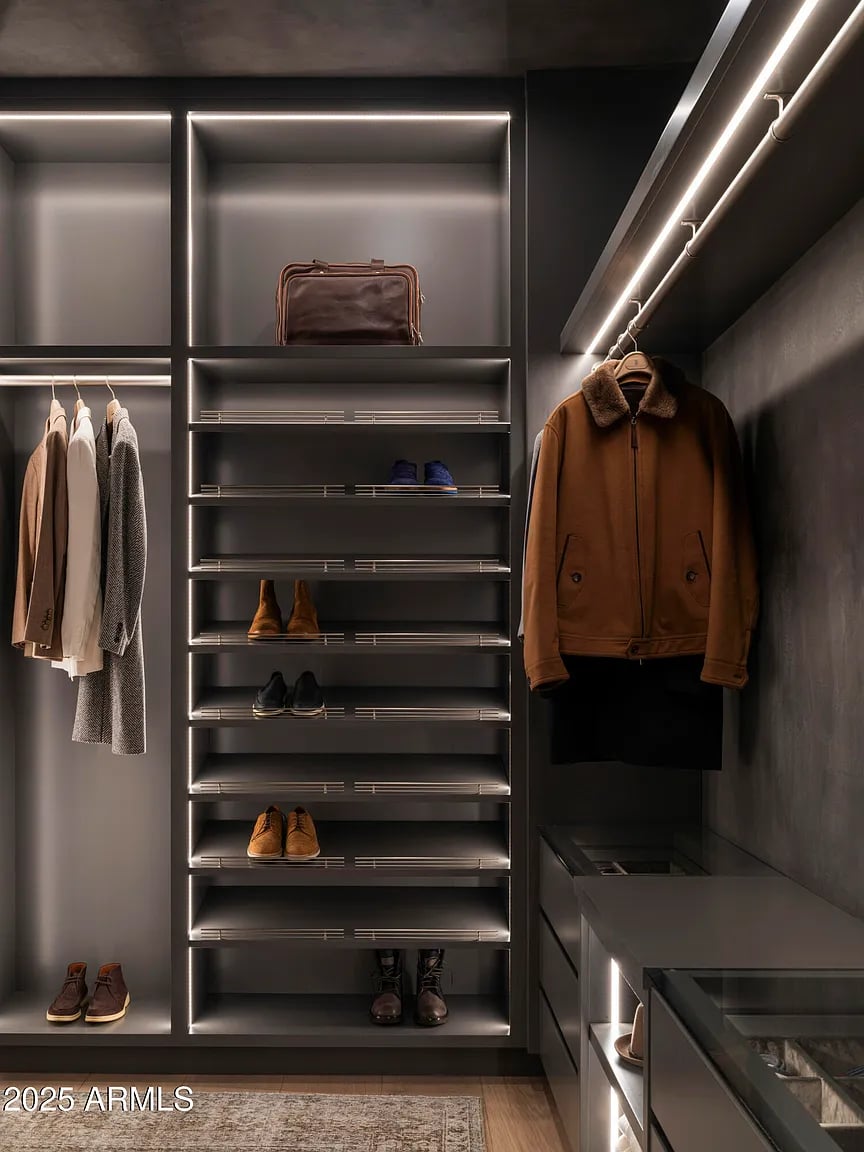 4510 E Maderos Del Cuenta Drive