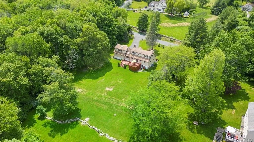 54 Chestnut Hill Road